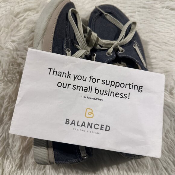 LL Bean womens 7.5 Medium comfort boat shoes blue tie preppy timeless - Picture 10 of 10